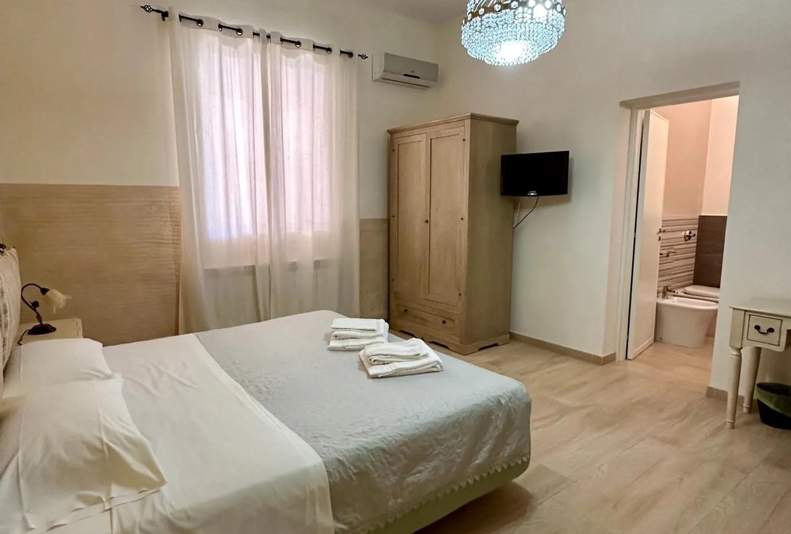Bed and Breakfast Cofanomare Custonaci 3*,